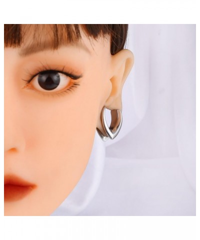 2PCS 8mm-25mm (0G-1") Punk V Shape Saddle Plugs Tunnels for Ears Women Men, Hypoallergenic 316 Stainless Steel Ear Gauges Ear...