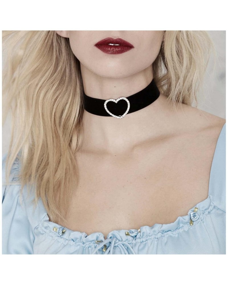 Vintage Crystal Heart Velvet Choker Necklace Black Velvet Ribbon Velvet Necklace Short Suede Choker Necklace Leather Choker N...