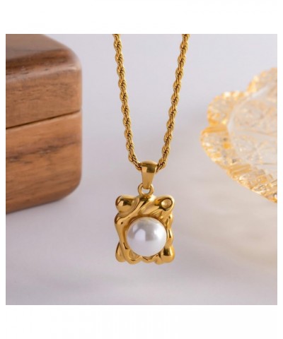 Women Gold Dianty Necklace Sun Crescent Moon Star Evil Eye Lock Lovely Heart Flower Butterfly Pearl Pendant Coin Necklaces 18...